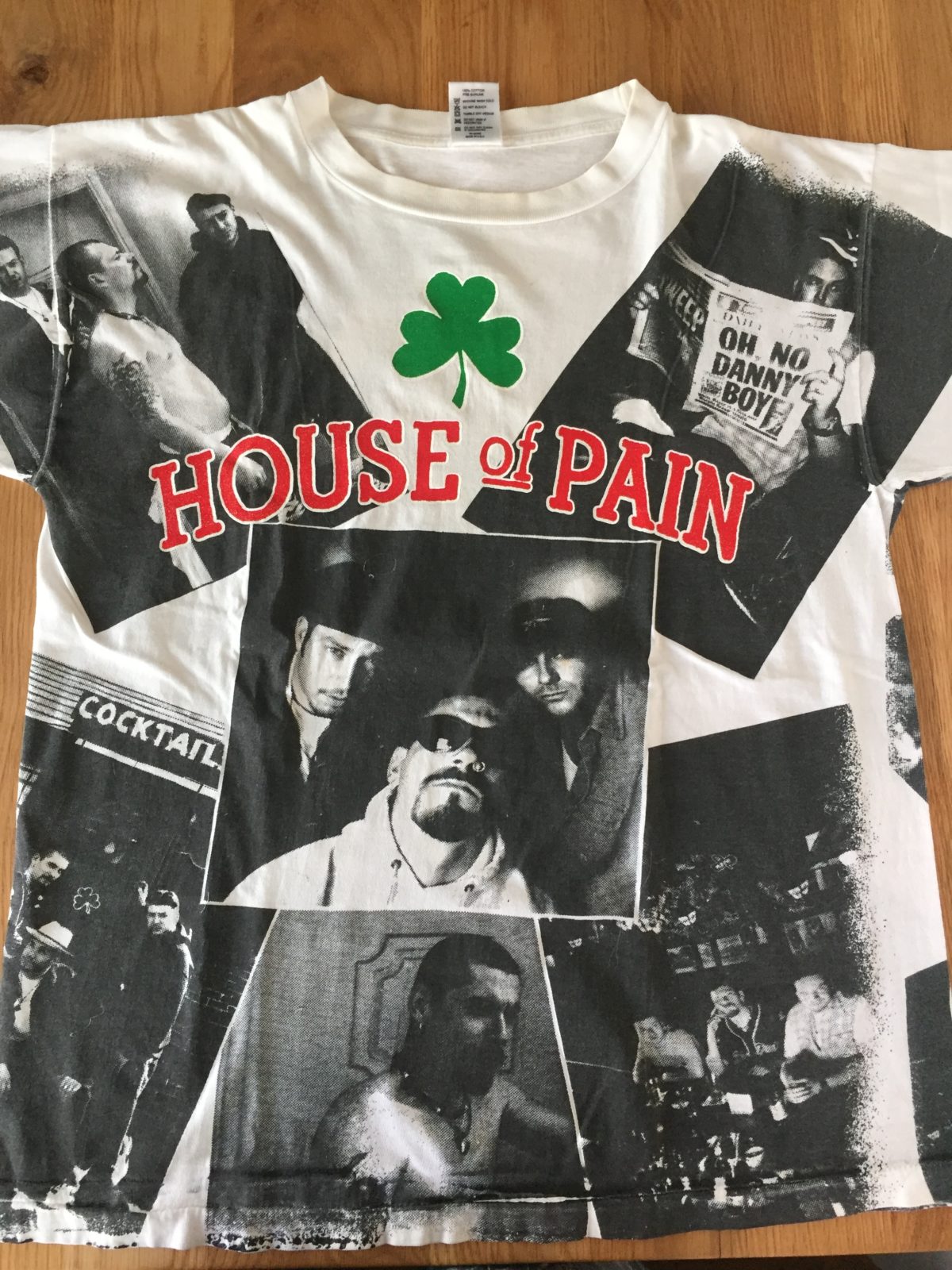 HOUSE OF PAIN ハウス オブ ペイン 総柄Tシャツ